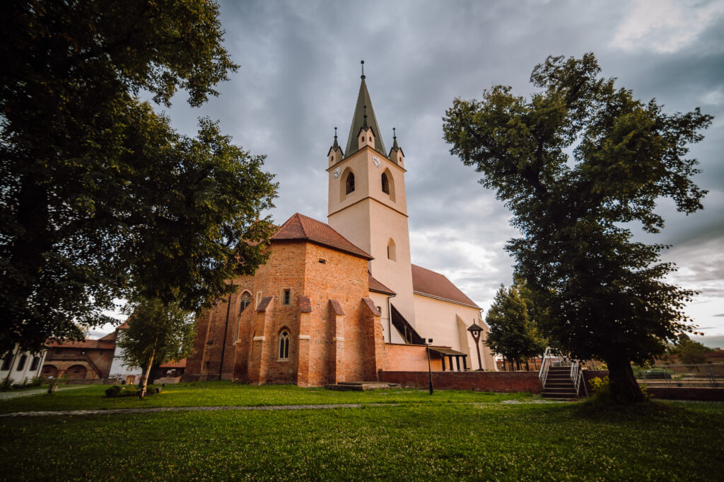 marosvásárhely vártemplom - marosvásárhely látnivalók
